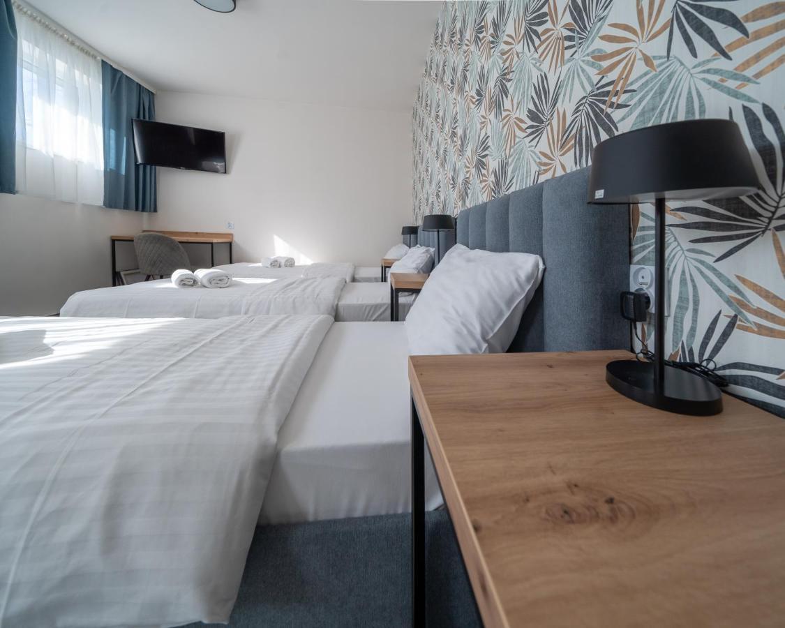 Kelman Global Hotel Nowa Sol