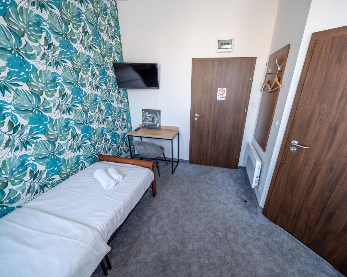 Kelman Global Hotel Nowa Sol